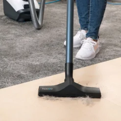 HooGo B3+ Bodenstaubsauger 3 Liter Mit Beutel Inkl. Parkett-, Polster- Und Fugendüse, Möbelbürste, 11m Aktionsradius, HEPA14 Filter, Allergikertauglich -Staubsauger Geschäft 0f4cca8e3ec782f9fe1d04daab0da376