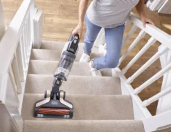 Black & Decker BHFEV36B2D Akku-Handstaubsauger Mit Stiel Digital Motor Gold -Staubsauger Geschäft 18e1863ea18b396f605d5a54842ce84f