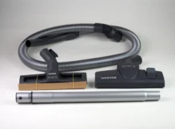 Hoover 39001512 Brave BV71 BV 20011 ECO Bodenstaubsauger + Parkettdüse, 700 W, Schwarz 23 Hoover 39001512 Brave BV71 BV 20011 ECO Bodenstaubsauger + Parkettdüse, 700 W, Schwarz -Staubsauger Geschäft 19823a6b8b7ea8fc3e9925f6cdeba575