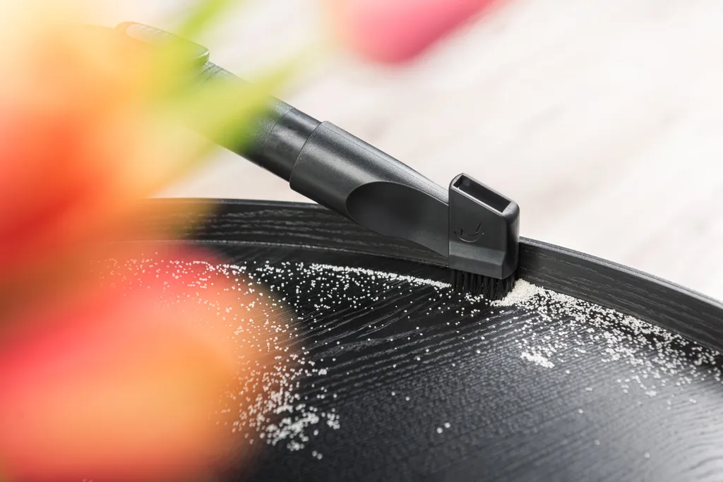 Bodenstaubsauger Ohne Beutel ETA Stormy Car Artikel-Nr.: ETA151790010 Beutelloser Staubsauger Mit Sparsamem ECO-Motor, Hoher Saugleistung Und Qualitätsfilterung. Umfangreiches Zubehör Inklusive. 13 Bodenstaubsauger Ohne Beutel ETA Stormy Car Artikel-Nr.: ETA151790010 Beutelloser Staubsauger Mit Sparsamem ECO-Motor, Hoher Saugleistung Und Qualitätsfilterung. Umfangreiches Zubehör Inklusive. – Bild 11