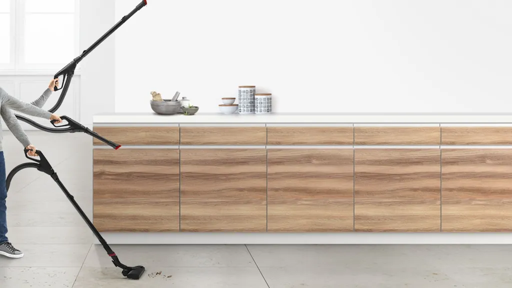 BOSCH BGL6FAM1 - Staubsauger Mit Beutel - Blau - Leistungsvariator Mit Griff - Integrierte Mehrzweckbürste - Erhaltenes Zubehör 8 BOSCH BGL6FAM1 - Staubsauger Mit Beutel - Blau - Leistungsvariator Mit Griff - Integrierte Mehrzweckbürste - Erhaltenes Zubehör – Bild 6