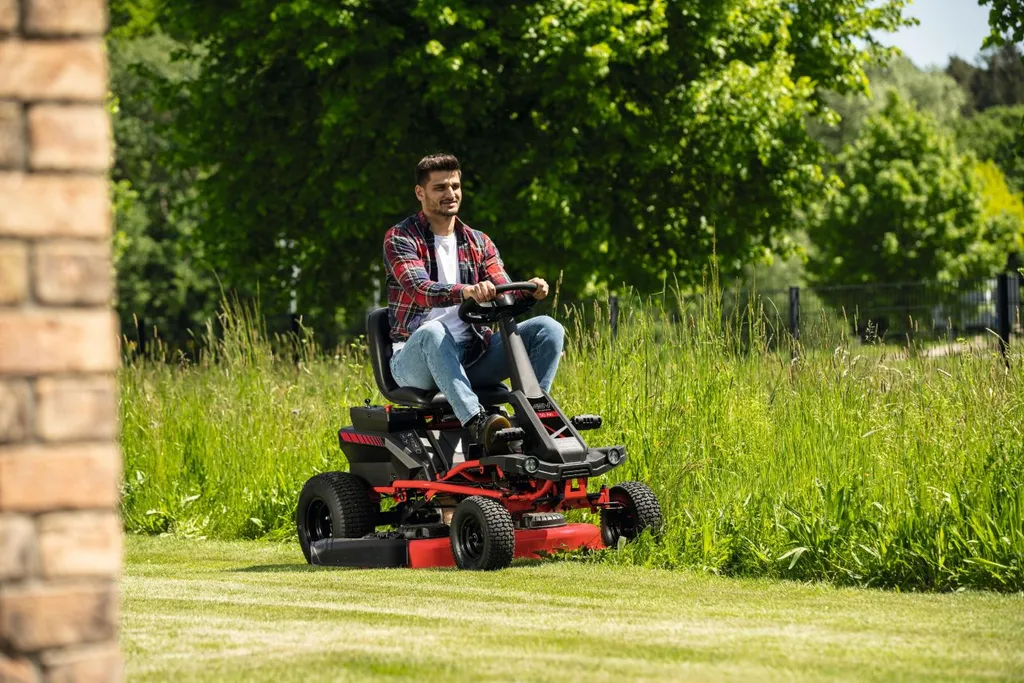 Scheppach Akku Rasentraktor MR760-E, 48 V, 76 Cm Schnittbreite 4 Scheppach Akku Rasentraktor MR760-E, 48 V, 76 Cm Schnittbreite – Bild 2