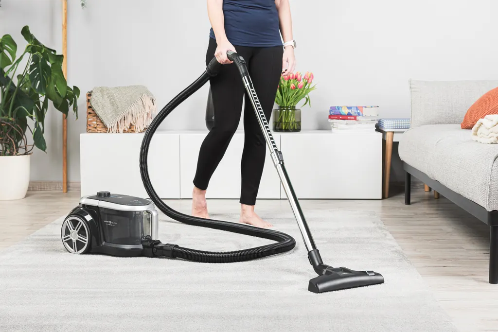 Bodenstaubsauger Ohne Beutel ETA Stormy Car Artikel-Nr.: ETA151790010 Beutelloser Staubsauger Mit Sparsamem ECO-Motor, Hoher Saugleistung Und Qualitätsfilterung. Umfangreiches Zubehör Inklusive. 9 Bodenstaubsauger Ohne Beutel ETA Stormy Car Artikel-Nr.: ETA151790010 Beutelloser Staubsauger Mit Sparsamem ECO-Motor, Hoher Saugleistung Und Qualitätsfilterung. Umfangreiches Zubehör Inklusive. – Bild 7