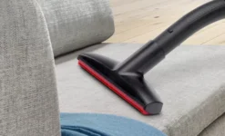 Bosch Serie 6 BGC41XSIL Staubsauger Zylinder-Vakuum Trocken 700 W Beutellos -Staubsauger Geschäft 93468174259243036a4312d9c1012ec7