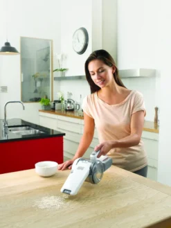 Black & Decker PV1820L Dustbuster Pivot Akku Handstaubsauger Weiß/Silber -Staubsauger Geschäft b703466c6718a05dac04b3d120b96ca3