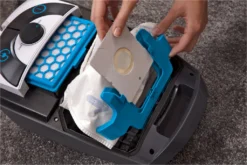 HooGo B3+ Bodenstaubsauger 3 Liter Mit Beutel Inkl. Parkett-, Polster- Und Fugendüse, Möbelbürste, 11m Aktionsradius, HEPA14 Filter, Allergikertauglich -Staubsauger Geschäft b89baa014a85c8ec822fa7f8e68b141e