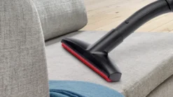 Bosch Serie 6 BGC41XSIL Staubsauger Zylinder-Vakuum Trocken 700 W Beutellos -Staubsauger Geschäft ccbc0e0c5d05446b9a15c2ada26823b2