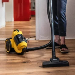 Kärcher Staubsauger VC 3 | 1.198-125.0 39 Kärcher Staubsauger VC 3 | 1.198-125.0 -Staubsauger Geschäft ceb3da19614bced6fbf3415c0e0f90d7