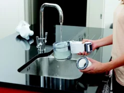 Black & Decker PV1820L Dustbuster Pivot Akku Handstaubsauger Weiß/Silber -Staubsauger Geschäft fda2bf44a6b0218ef0f766806c99170a